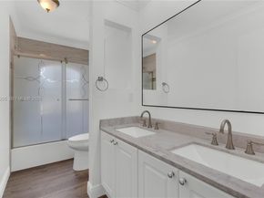 4331 Lake Tahoe Cir, West Palm Beach FL 33409