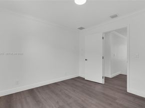 4331 Lake Tahoe Cir, West Palm Beach FL 33409