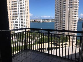 540 Brickell Key Dr 1706, Miami FL 33131