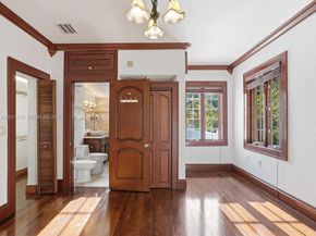 1137 Asturia Ave, Coral Gables FL 33134