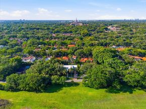 1137 Asturia Ave, Coral Gables FL 33134