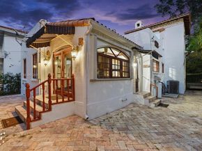1137 Asturia Ave, Coral Gables FL 33134