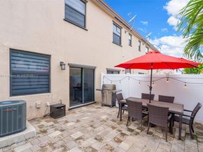 10547 W 34th Ct, Hialeah FL 33018