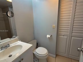 22185 Boca Rancho Dr D, Boca Raton FL 33428