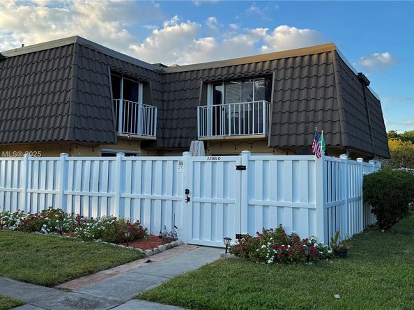 22185 Boca Rancho Dr D, Boca Raton FL 33428