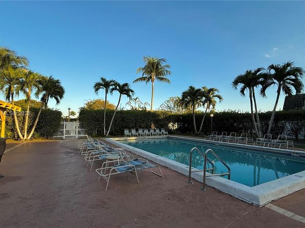 22185 Boca Rancho Dr D, Boca Raton FL 33428