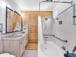 100 NW 123rd St, North Miami FL 33168