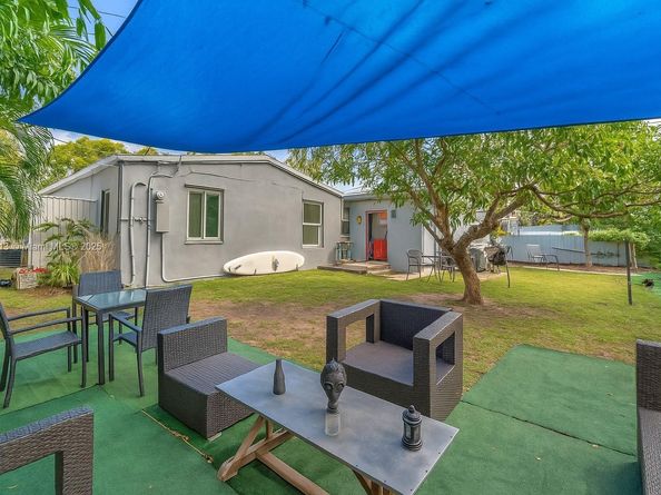 100 NW 123rd St, North Miami FL 33168