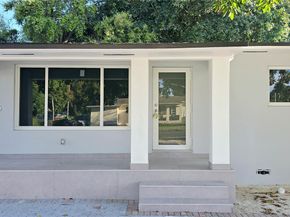 2530 NW 111th St, Miami FL 33167