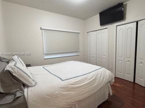 5907 NW 110th Ct, Doral FL 33178