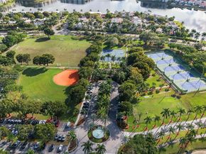 5907 NW 110th Ct, Doral FL 33178