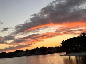 5907 NW 110th Ct, Doral FL 33178