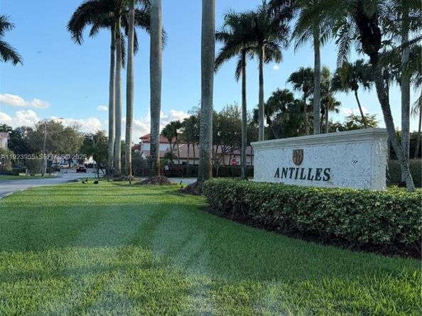 5907 NW 110th Ct, Doral FL 33178