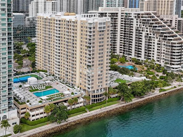 770 Claughton Island Dr 1010, Miami FL 33131