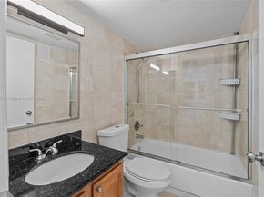 770 Claughton Island Dr 1010, Miami FL 33131
