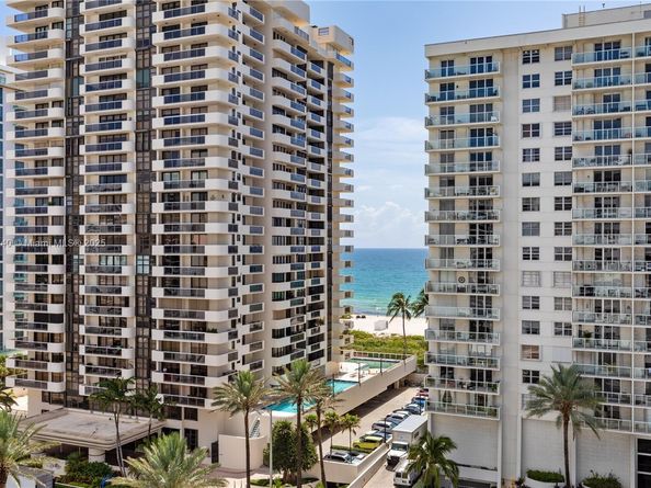5700 Collins 10D, Miami Beach FL 33140