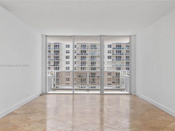 5700 Collins 10D, Miami Beach FL 33140