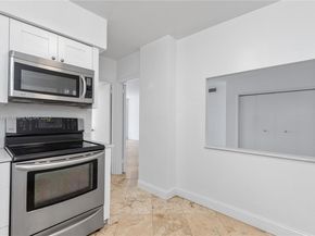 5700 Collins 10D, Miami Beach FL 33140