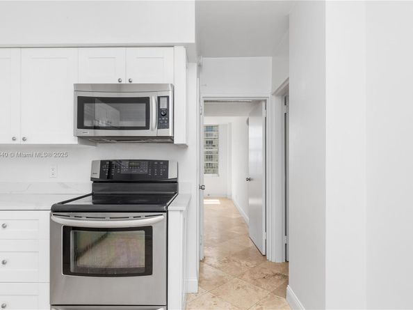 5700 Collins 10D, Miami Beach FL 33140