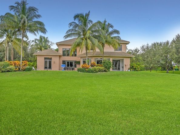 11231 NW 19th Ct, Plantation FL 33323