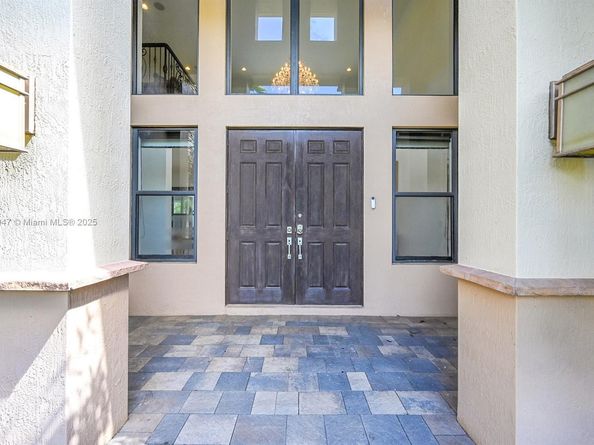 11231 NW 19th Ct, Plantation FL 33323