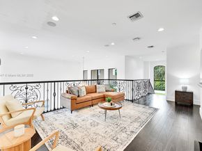 11231 NW 19th Ct, Plantation FL 33323