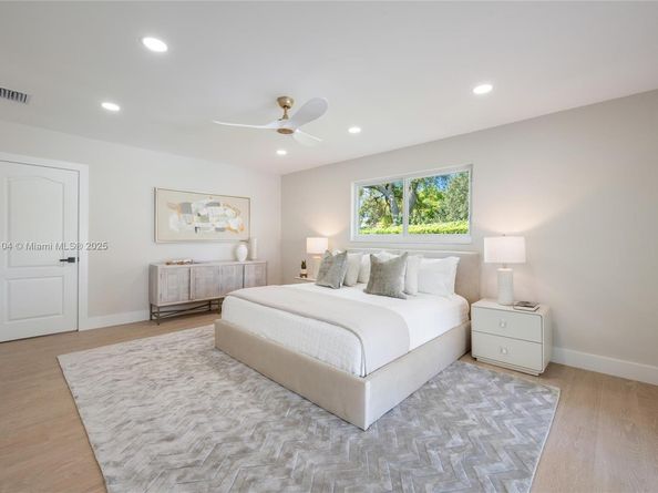 13000 SW 69th Ct, Pinecrest FL 33156