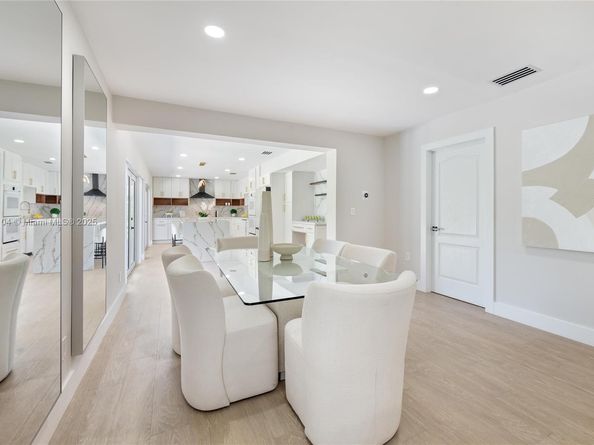 13000 SW 69th Ct, Pinecrest FL 33156