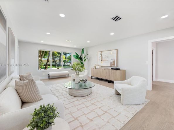 13000 SW 69th Ct, Pinecrest FL 33156