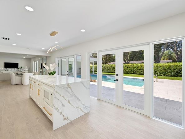 13000 SW 69th Ct, Pinecrest FL 33156