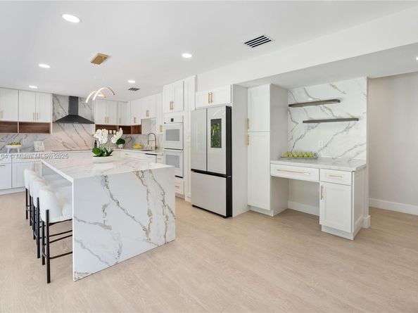 13000 SW 69th Ct, Pinecrest FL 33156