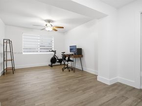 941 E 16th Pl, Hialeah FL 33010