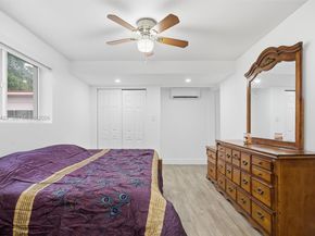 941 E 16th Pl, Hialeah FL 33010