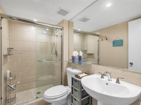 3200 N Port Royale Dr N 511, Fort Lauderdale FL 33308