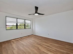 20850 San Simeon Way 5065, Miami FL 33179