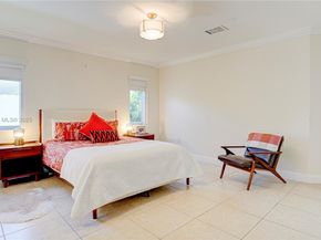 9573 SW 57th St, Miami FL 33173