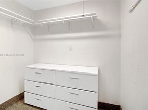 365 SW 17th Ave, Homestead FL 33030