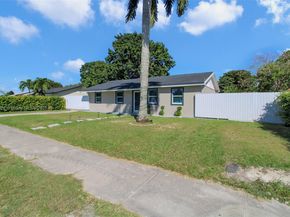 365 SW 17th Ave, Homestead FL 33030