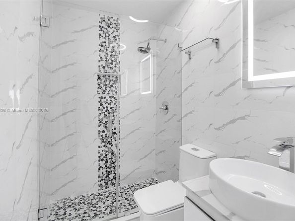 365 SW 17th Ave, Homestead FL 33030