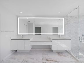 851 NE 1st Ave 4401/4402, Miami FL 33132