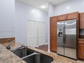 8395 SW 73rd Ave 314, Miami FL 33143