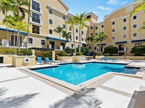 8395 SW 73rd Ave 314, Miami FL 33143