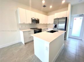 8001 NW 41 St. F311, Doral FL 33166