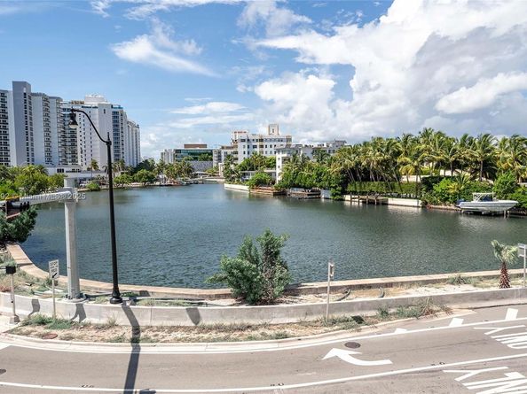 2600 Collins Ave 308, Miami Beach FL 33140