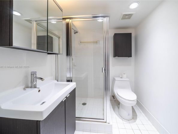 2600 Collins Ave 308, Miami Beach FL 33140