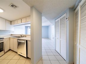 2600 Collins Ave 308, Miami Beach FL 33140