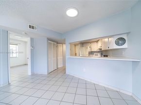 2600 Collins Ave 308, Miami Beach FL 33140