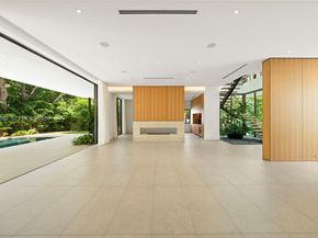 7700 SW 50th Ct, Miami FL 33143