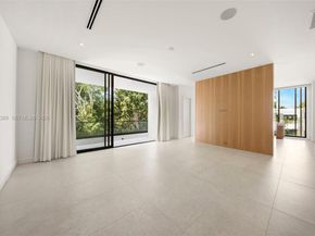 7700 SW 50th Ct, Miami FL 33143