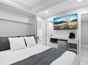 2376 NW 2nd St, Miami FL 33125